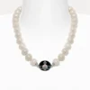 Collier Man. Loelia Large Pearl Collier Man. Loelia Large Pearl