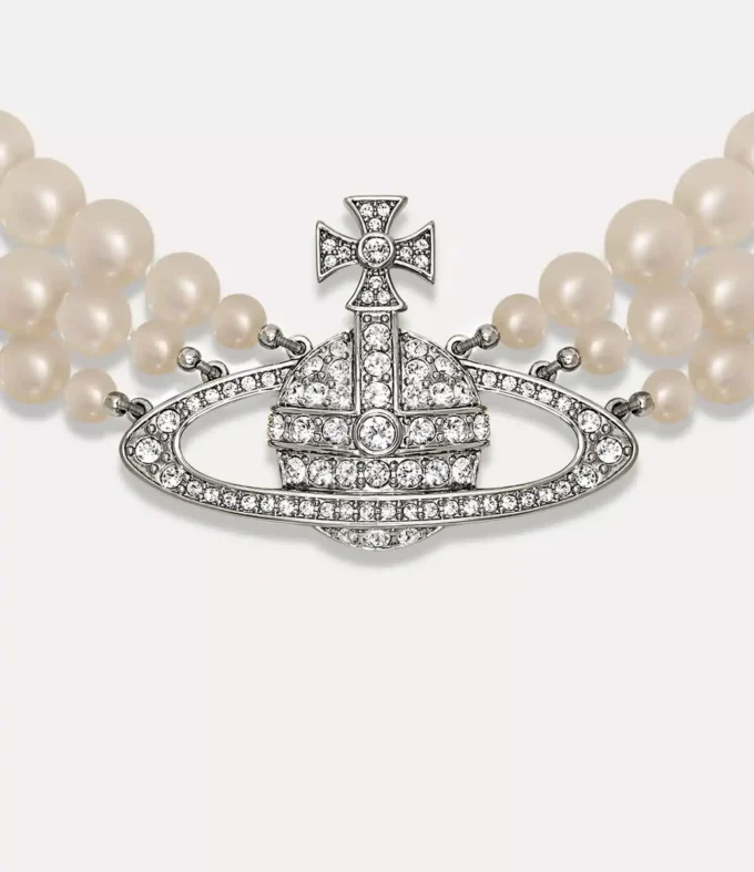 Collier ras du cou Three Row Pearl Bas Relief