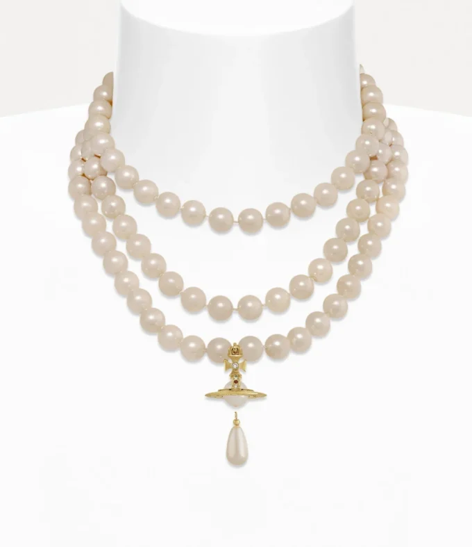 Collier ras-du-cou à trois rangs de perles