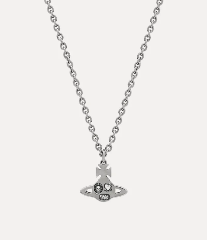 Man. Collier pendentif Crispin Man. Collier pendentif Crispin