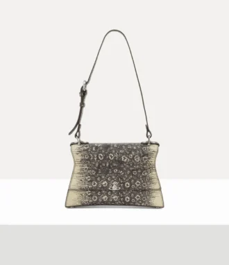 petit sac bandoulire bianca 1 1 330x382 - Petit sac &agrave; bandouli&egrave;re Bianca